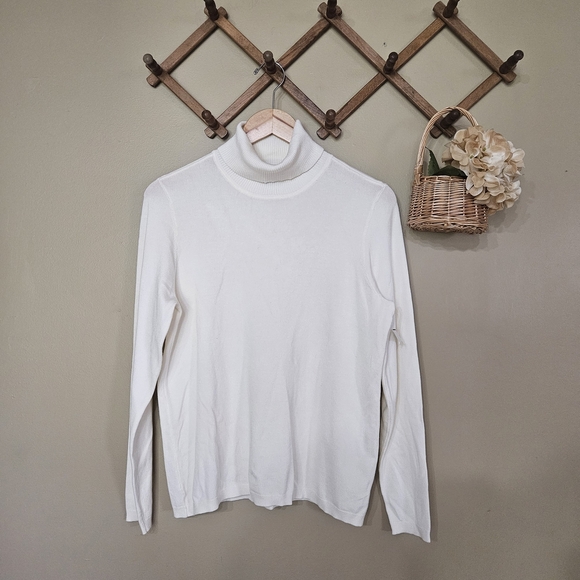 Chico’s Ivory Turtleneck Sweater NWT – Size 1 (M/L) – Cream Knit Pullover - Picture 1 of 7